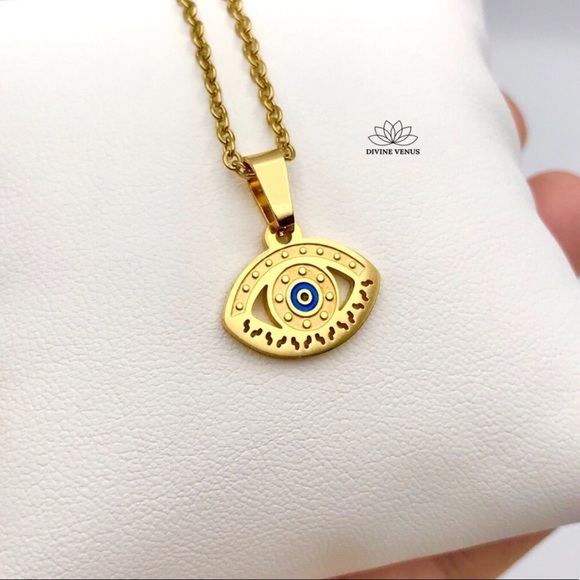 Evil Eye Necklace | Gold Plated Stainless Steel - Picture 4 of 6